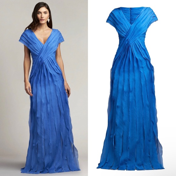 NWOT Tadashi Shoji $588 Crinkled Surplice A-Line Gown Size 8 New - Picture 1 of 9